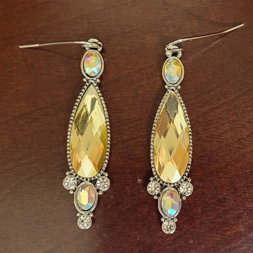 Lia Sophia earrings